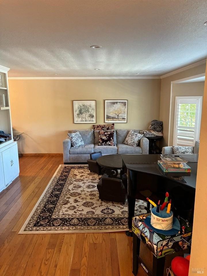 5212 Piedmont Dr - Photo 3 of 13