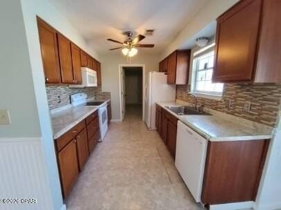 5117 Bayhead Rd - Photo 4 of 11