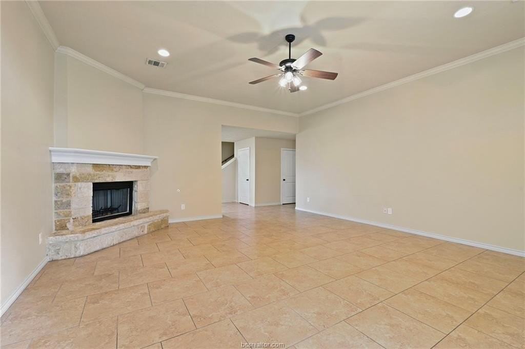 922 Dove Run Trl - Photo 3 of 40