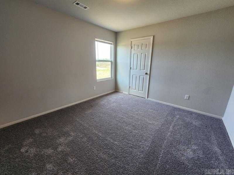 6625 Hollywood Ave - Photo 6 of 11