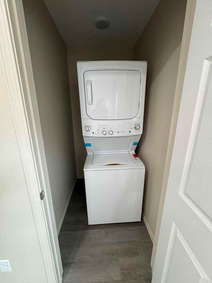 1224 School St - Photo 5 of 7