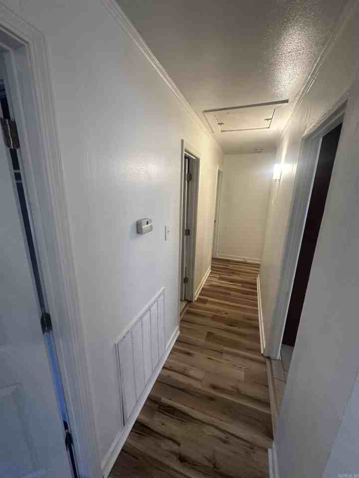 6709 Hindman Park Way - Photo 7 of 20