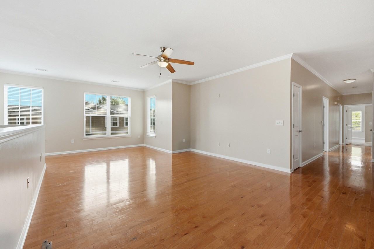 1201 Regency Ct - Photo 3 of 25