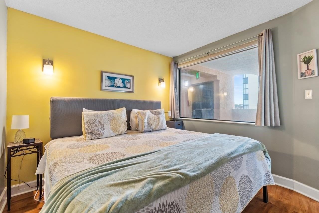 1501 S Ocean Blvd - Photo 6 of 40