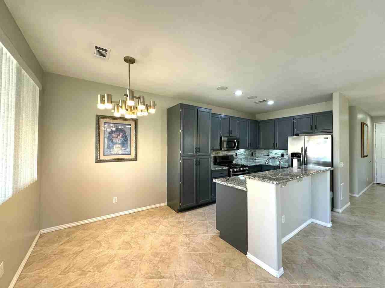 47510 Stetson Ct - Photo 6 of 22