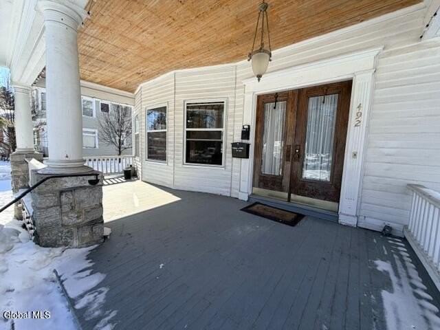 492 Glen St #B - Photo 2 of 21