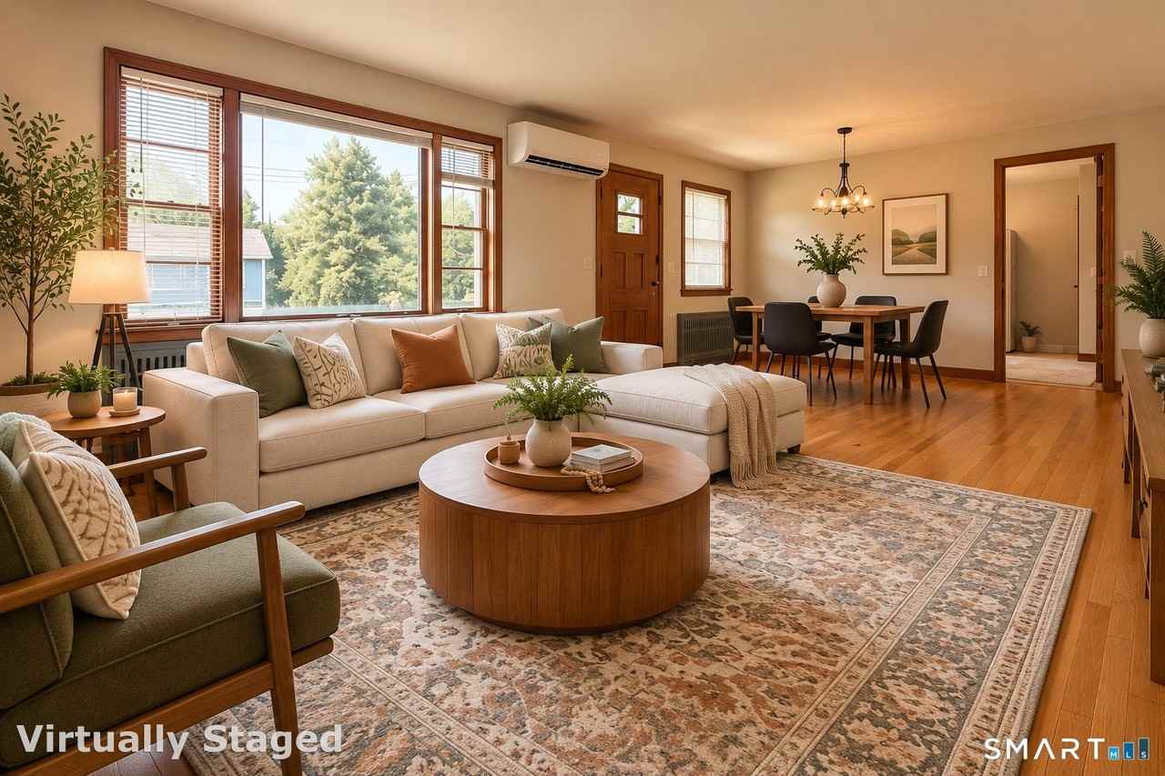 110 Collett St - Photo 5 of 24