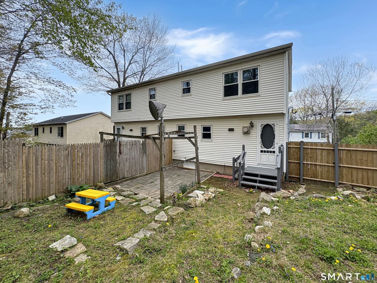 58 Doman Dr - Photo 3 of 22