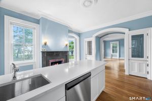 featured image of 161 Broadway #1