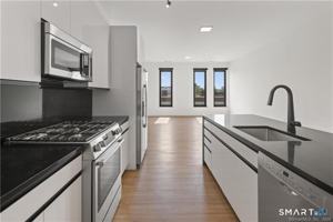featured image of 78 Unquowa Pl