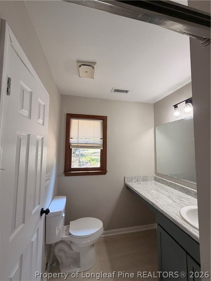 529 Coronation Dr - Photo 6 of 11