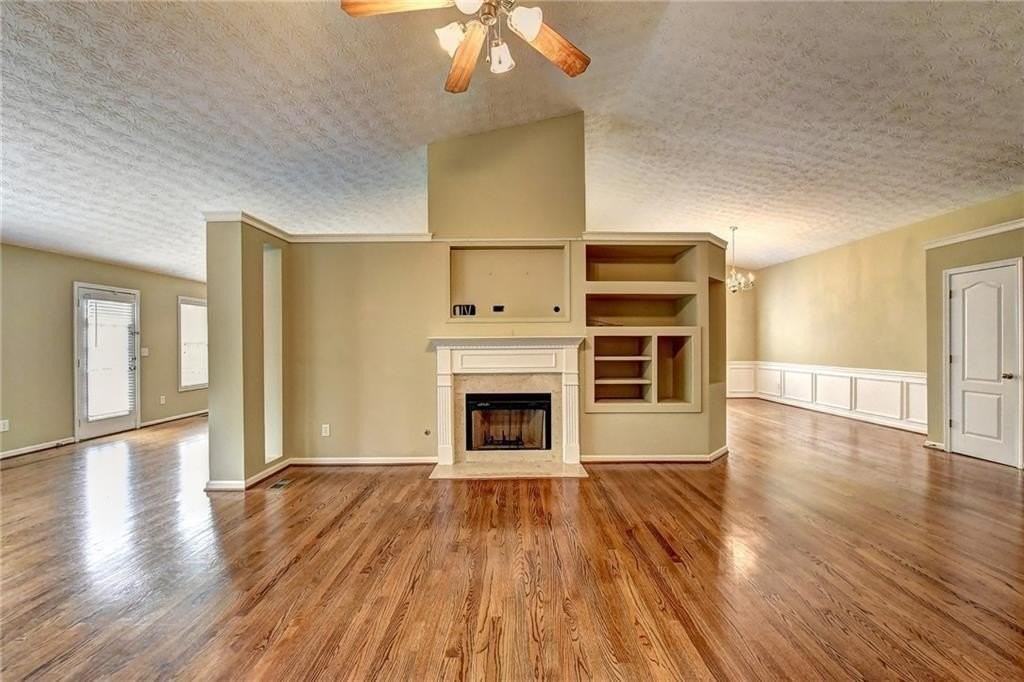 1481 Jami Hollow Way - Photo 3 of 28