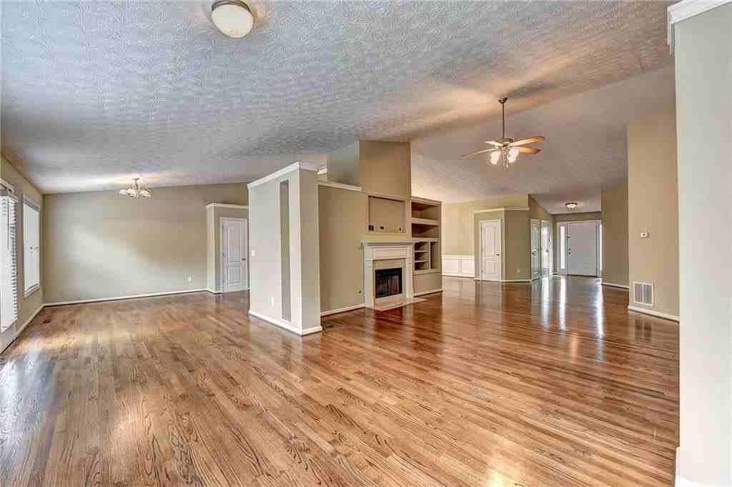1481 Jami Hollow Way - Photo 5 of 28