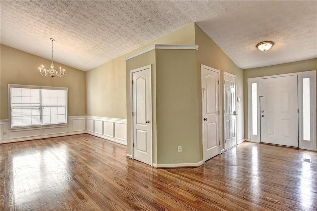 1481 Jami Hollow Way - Photo 7 of 28
