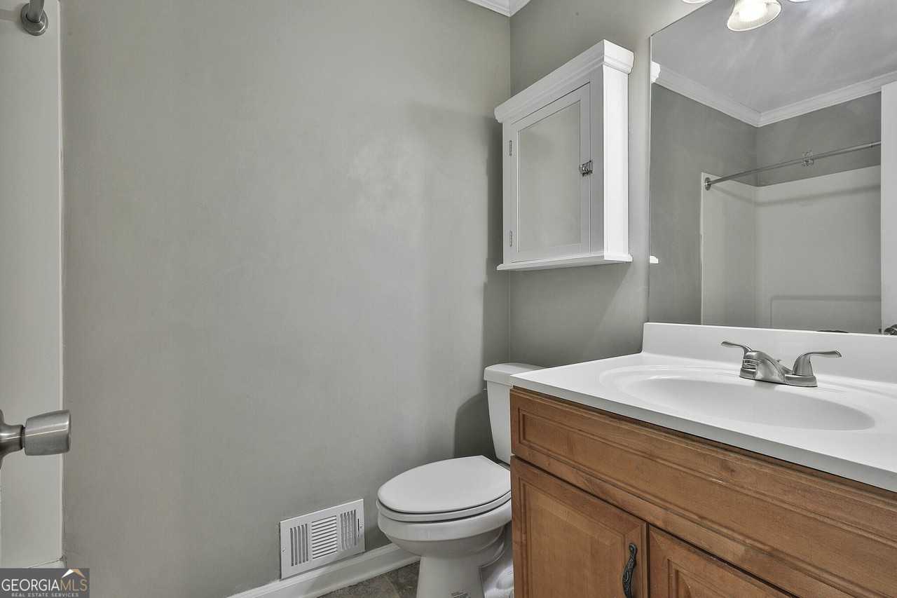 29 Tinica Way - Photo 3 of 12