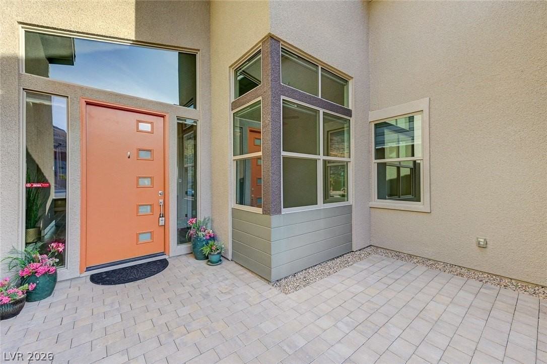 6832 Apogee Ridge Ct - Photo 4 of 48