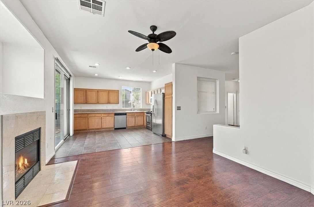 10500 Jeremy Pointe Ave - Photo 6 of 21