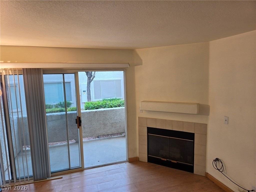 3078 Tarpon Dr #101 - Photo 2 of 10