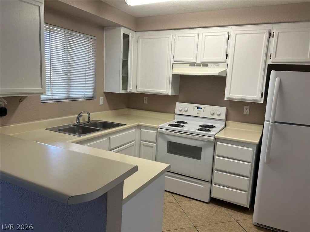 6865 Tamarus St #202 - Photo 3 of 4