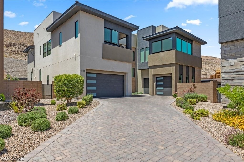 10950 Earth Hues Ct - Photo 2 of 50