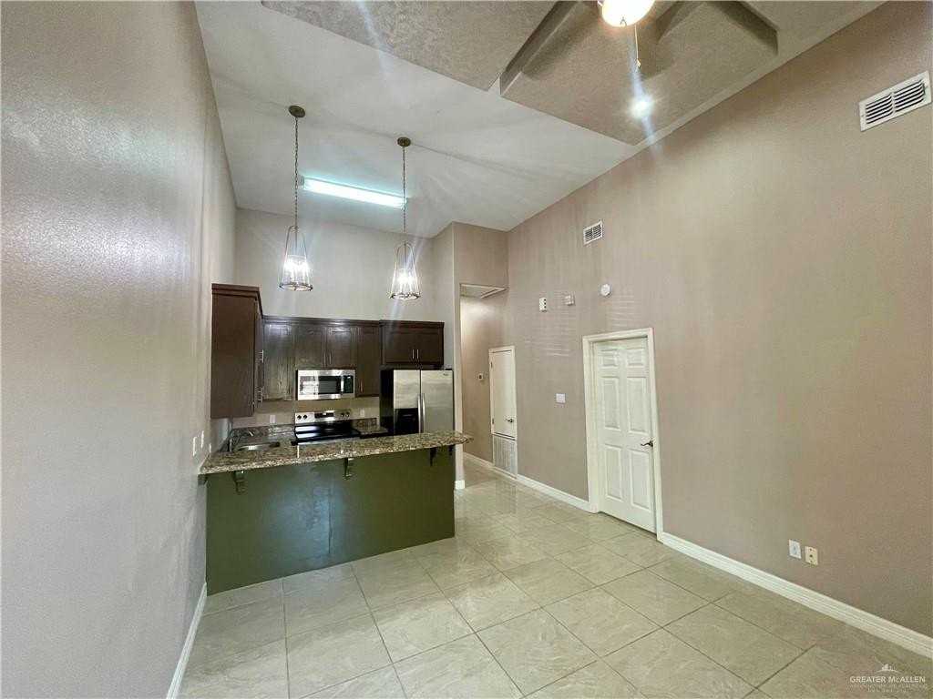 3152 Regal Dr #B - Photo 6 of 24