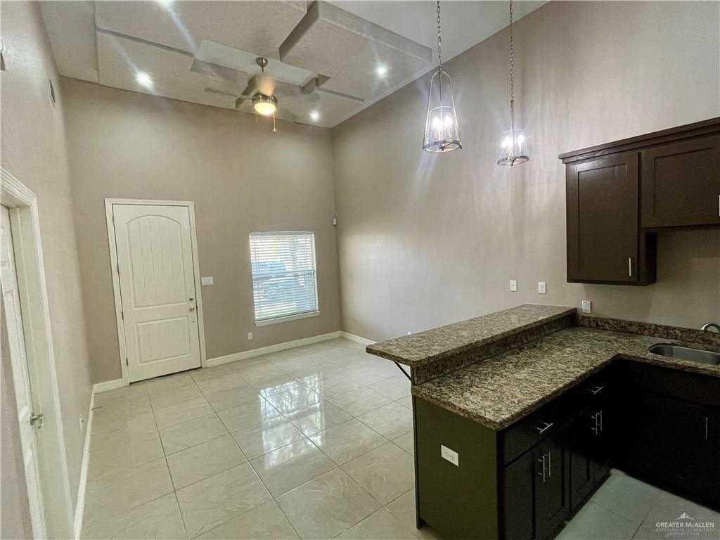 3152 Regal Dr #B - Photo 7 of 24