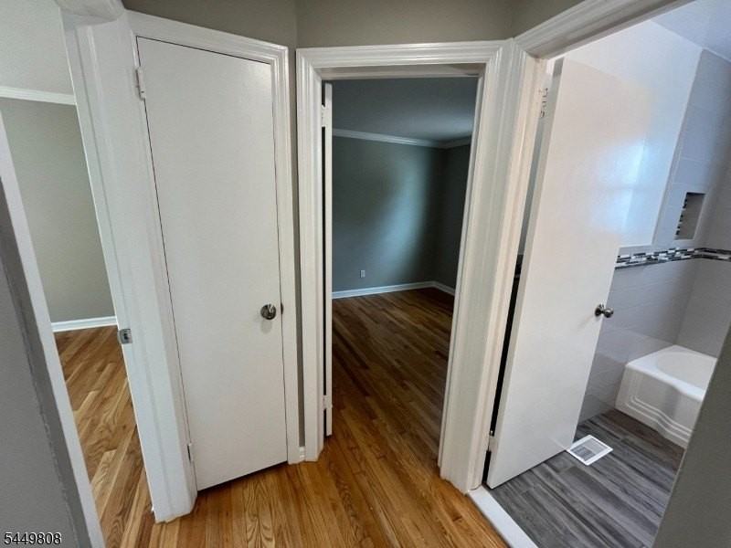 67 Rowland Ave - Photo 7 of 18