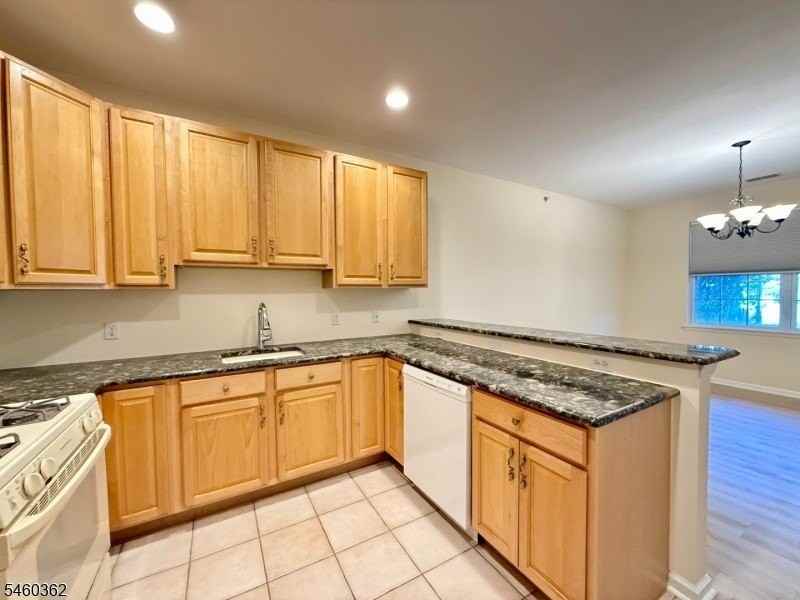 48 Mountainview Ct #48 - Photo 3 of 17