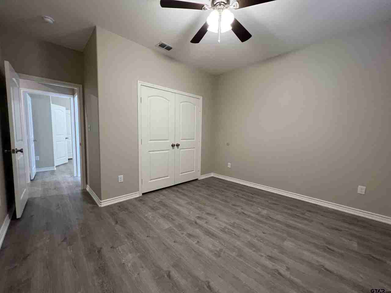 4300 Huntingtower Dr - Photo 7 of 27