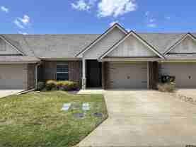 4300 Huntingtower Dr - Photo 1 of 1