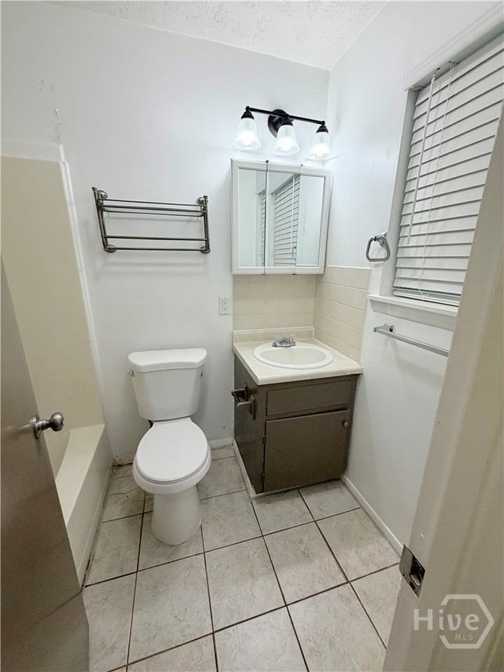 1063 Kings Mill Run - Photo 7 of 7