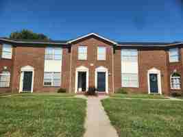 featured image of 105 Woods Trl #2