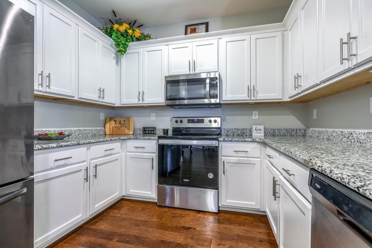 8322 Everly Meadows Dr - Photo 4 of 10