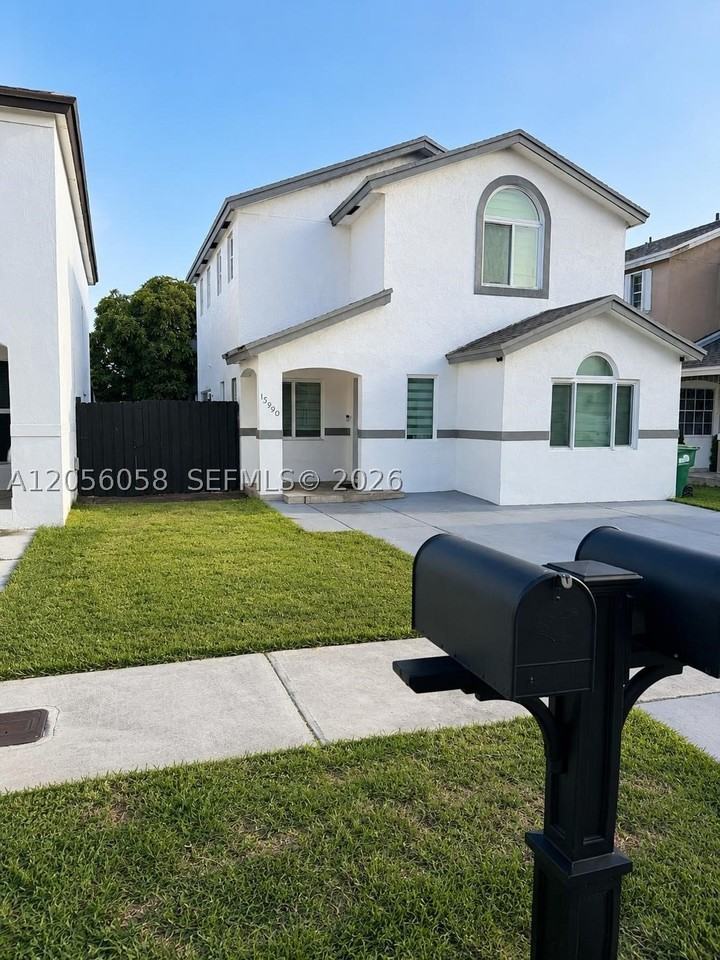 13990 Sw 160th Ter