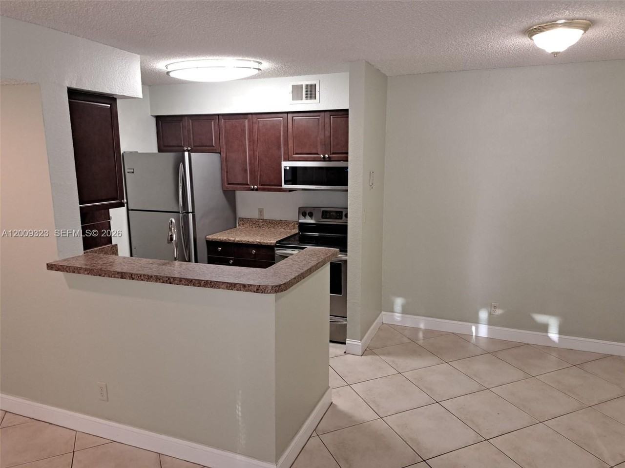 3200 N Palm Aire Dr #3200