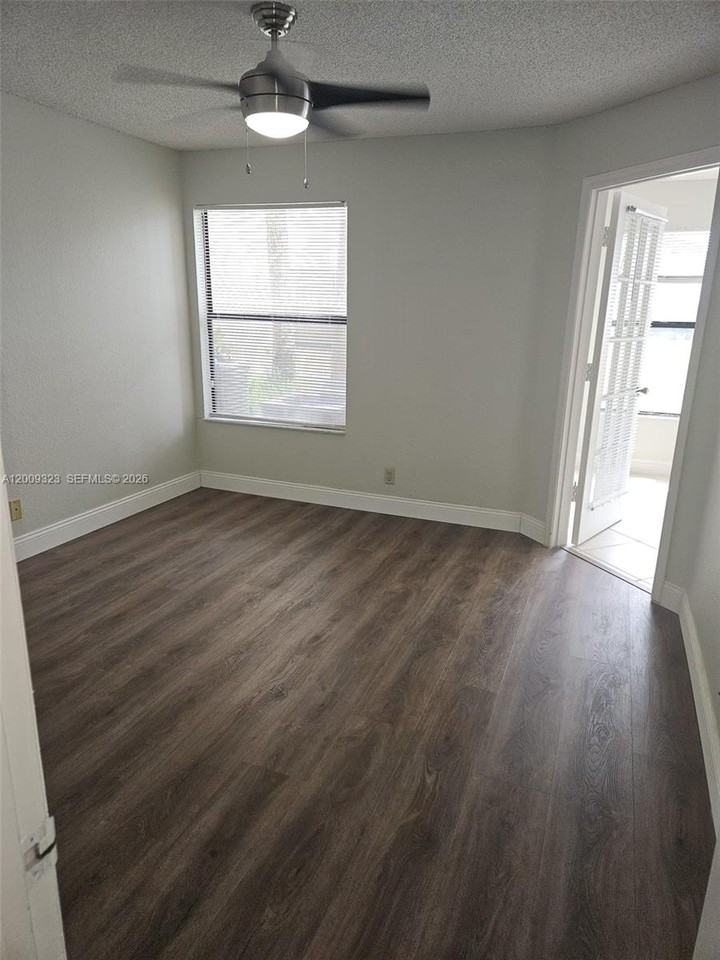 3200 N Palm Aire Dr #3200 - Photo 5 of 7