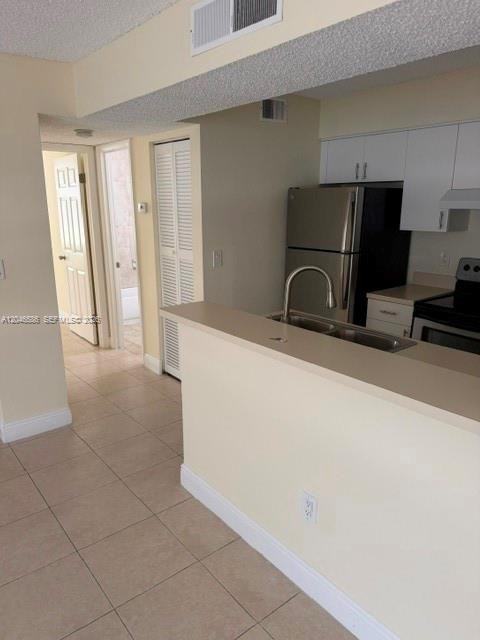 1231 Sw 46th Ave #1231 - Photo 2 of 8