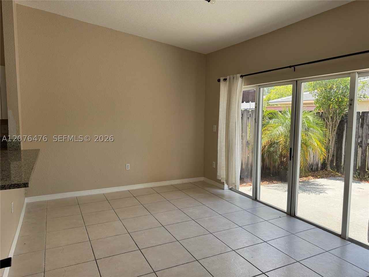 13782 Sw 171st Ln #13782 - Photo 5 of 12