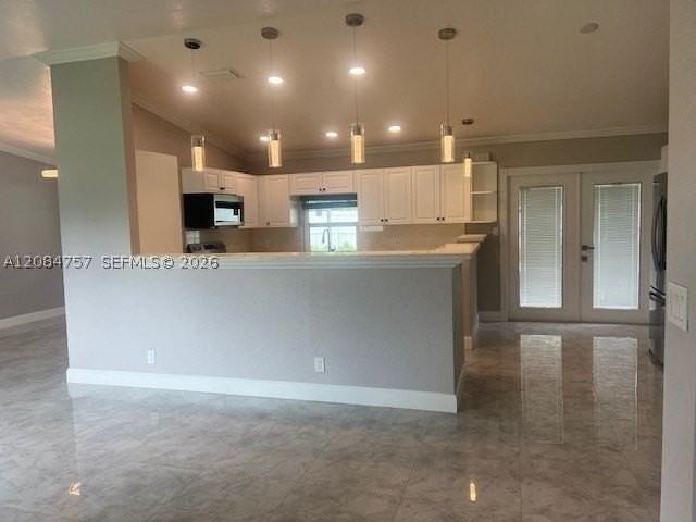 103 Prado St - Photo 3 of 27