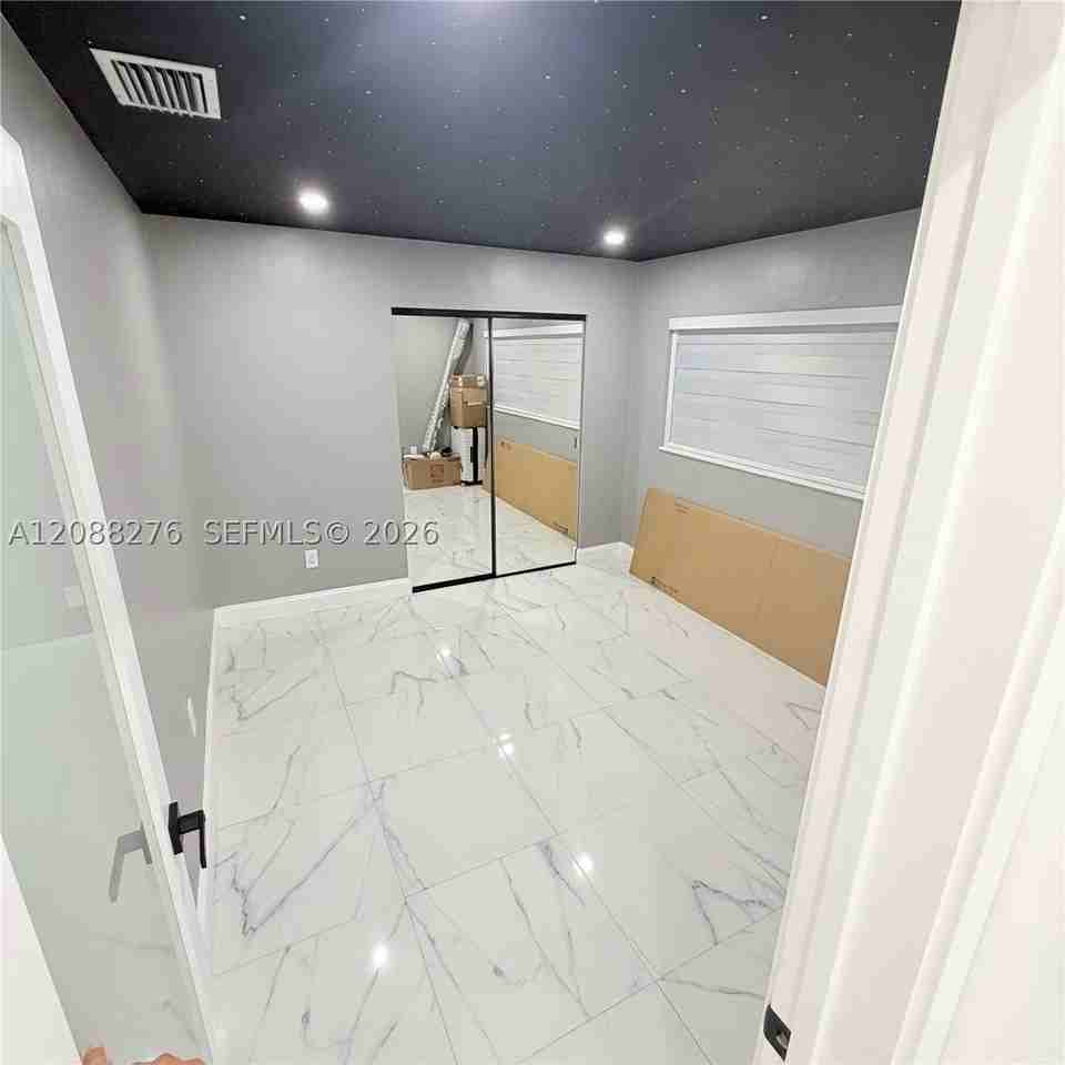 10305 Sw 149th Ter - Photo 6 of 19