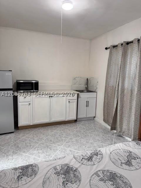 1281 Ne 210th Ter #B - Photo 2 of 7