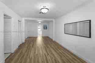 2530 Sw 27th St #2530 - Photo 1 of 1