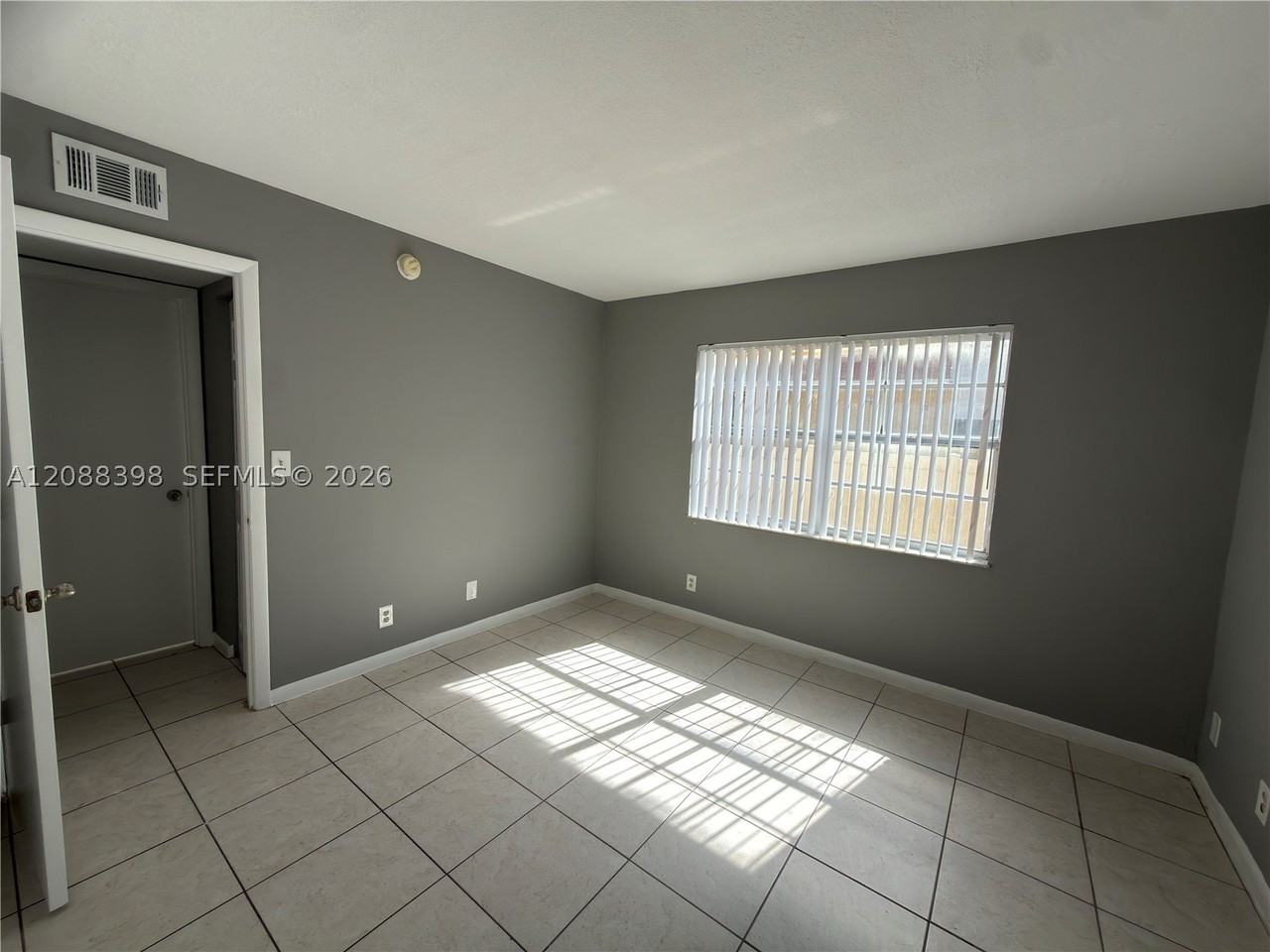 11448 Nw 43rd St #11448 - Photo 7 of 13