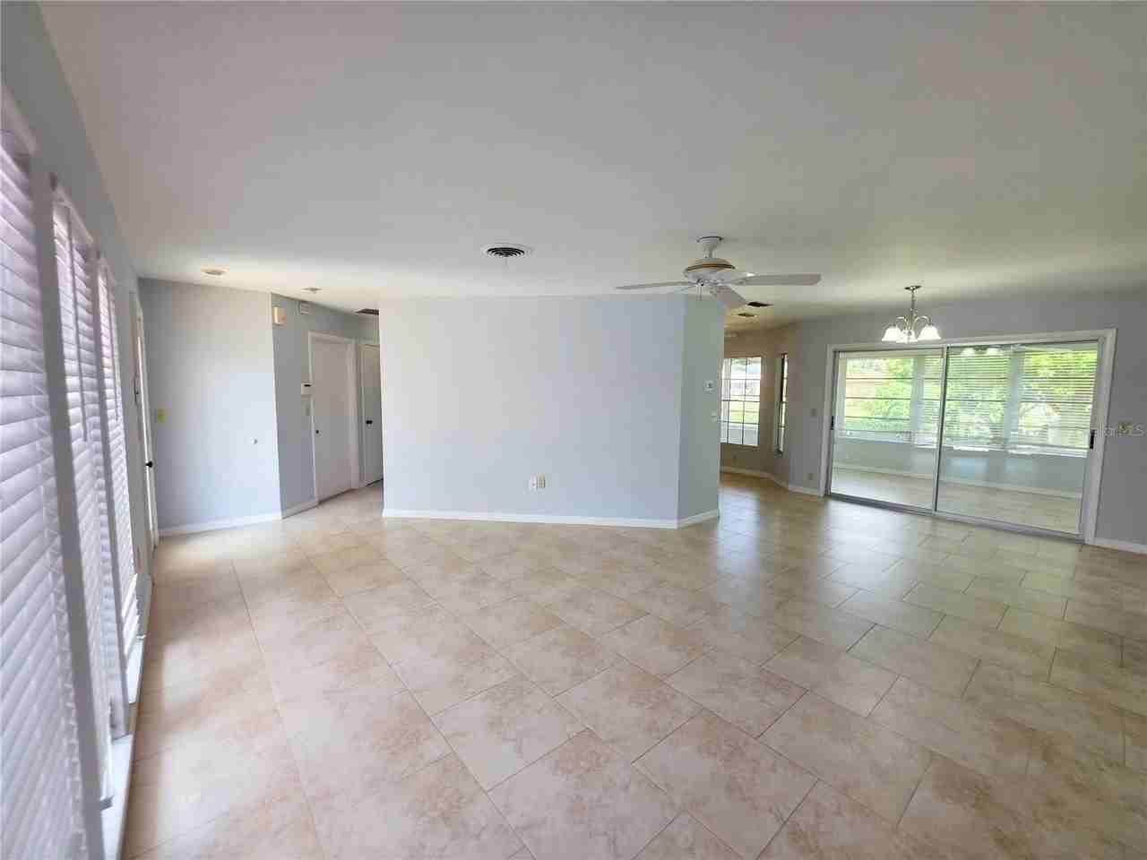 1379 Cambridge Dr - Photo 6 of 22