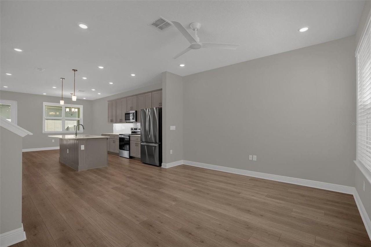 17025 Haggerty Hollow Dr - Photo 5 of 26