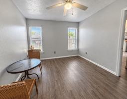 featured image of 440 Berwick Cir #2