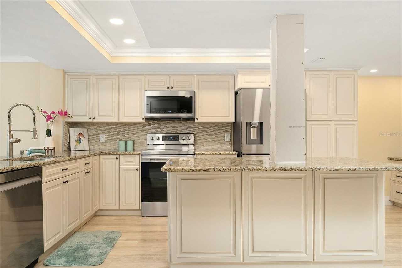4650 Bay Blvd #1025 - Photo 6 of 50