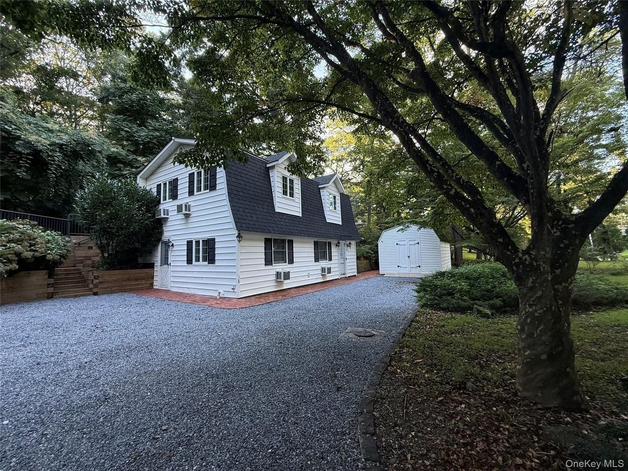 70 Rinaldo Rd - Photo 2 of 8