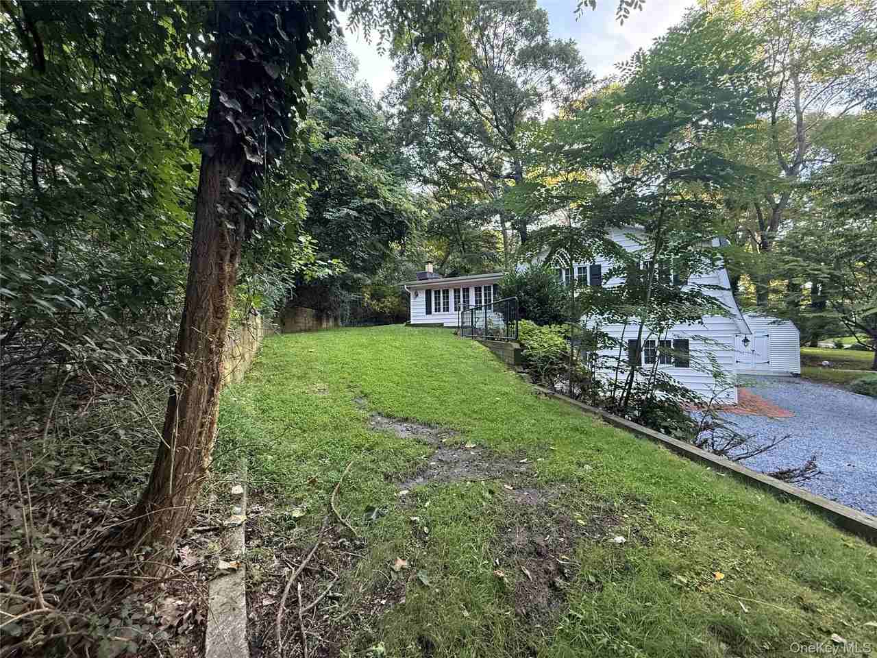 70 Rinaldo Rd - Photo 5 of 8