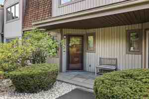 featured image of 5 Meadowlark Cir